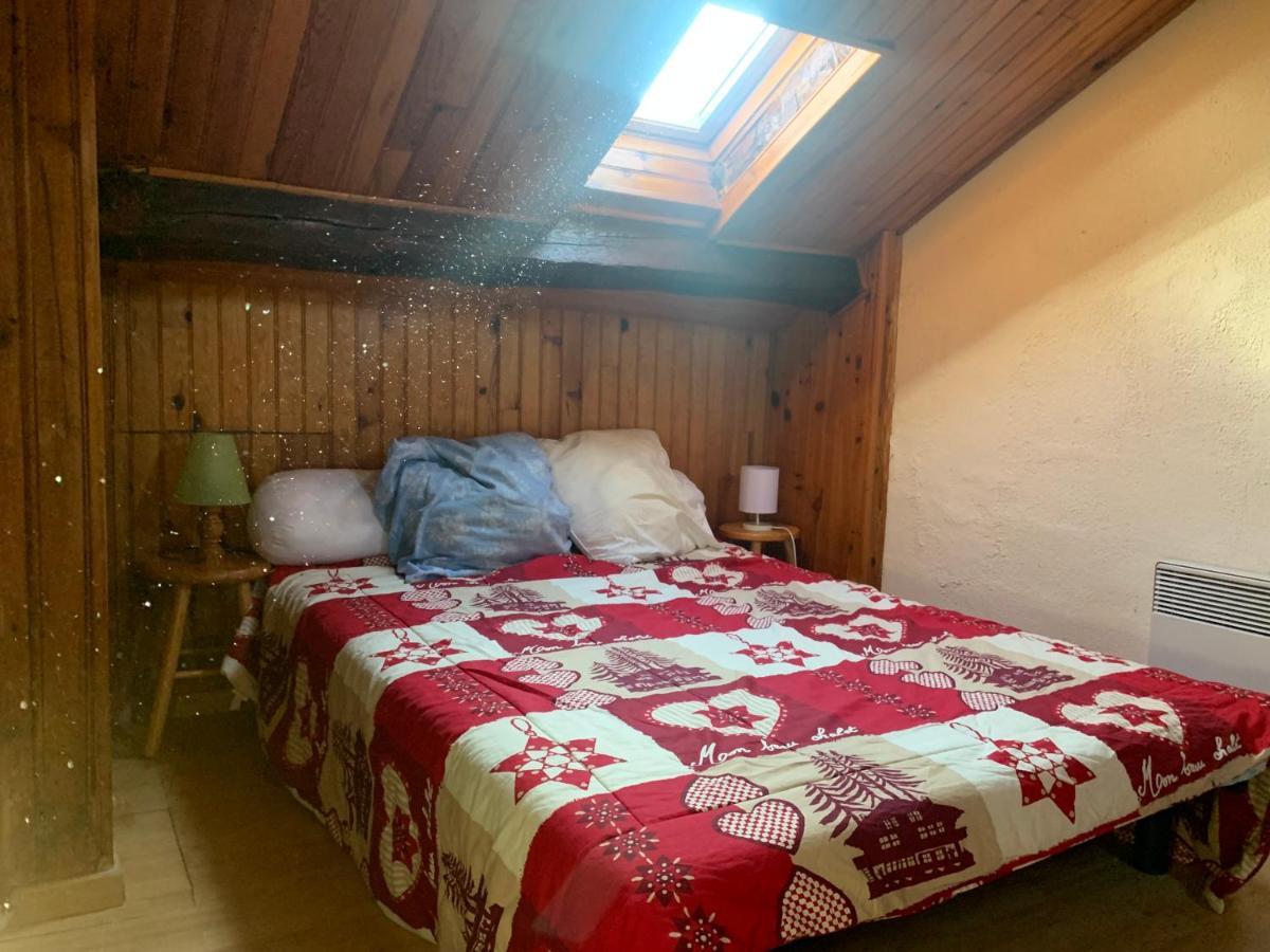 Joli Appartement Dans Une Maison Ancienne Ax-les-Thermes Bagian luar foto